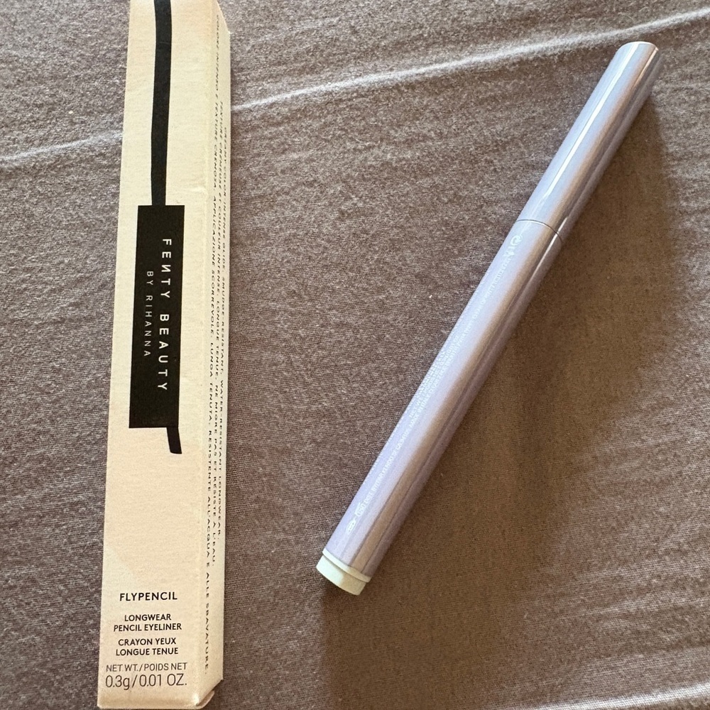 Fenty Beauty Flypencil Eyeliner in Chrome-Wrecker